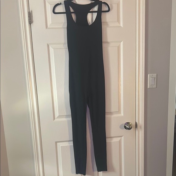 Black Sleeveless Jumpsuit - Picture 1 of 4